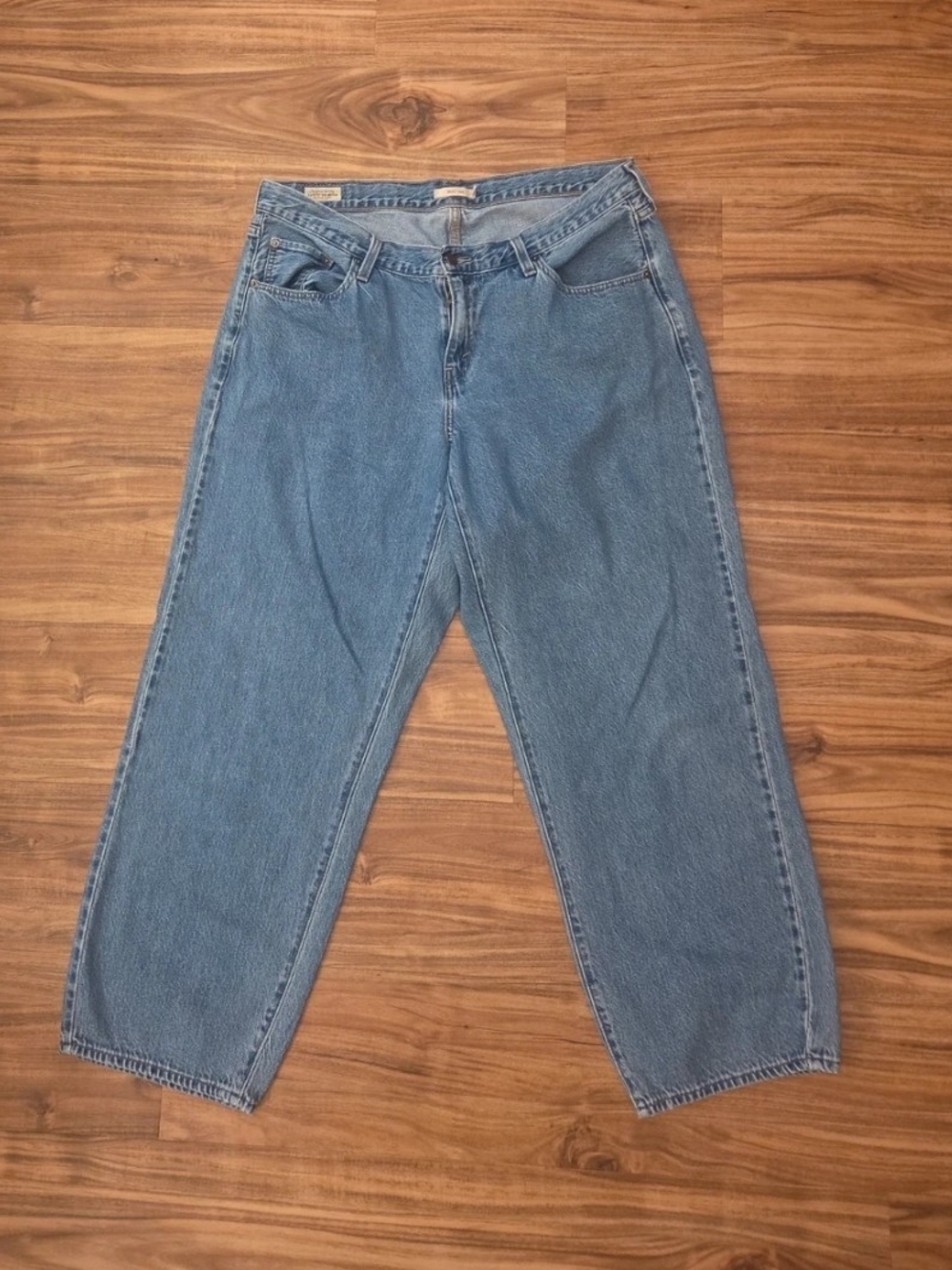 Levi's Baggy Dad Blue Women's Denim Jeans - Classic Casual Fit